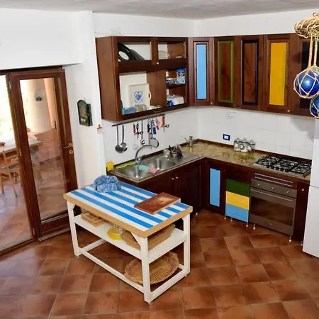 Da Tullia Salina Holiday home Leni